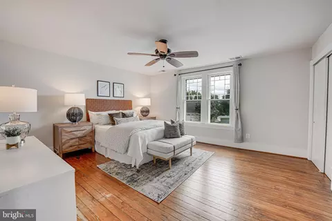 Bedroom - 43792 Grantner Pl, Ashburn, VA 20147 photo 1 of 8