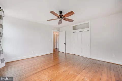 Bedroom - 43792 Grantner Pl, Ashburn, VA 20147 photo 7 of 8