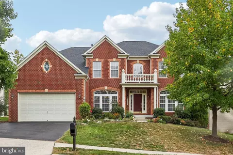 25686 Laughter Dr, Aldie, VA 20105