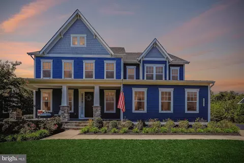 Exterior - 40932 Foxtail Fields Dr, Aldie, VA 20105 photo 12 of 19