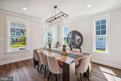 Dining - 40932 Foxtail Fields Dr, Aldie, VA 20105 photo 4 of 5