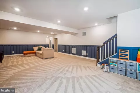 Entry Way - 40932 Foxtail Fields Dr, Aldie, VA 20105 photo 14 of 15
