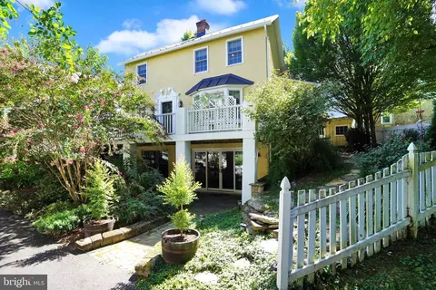 100 Garden Cottage Ln, Middleburg, VA 20117