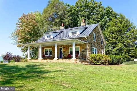 35804 John S Mosby Hwy, Middleburg, VA 20117