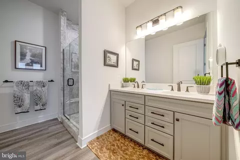 23610 Jayadev Ter, Ashburn, VA 20148 photo 32