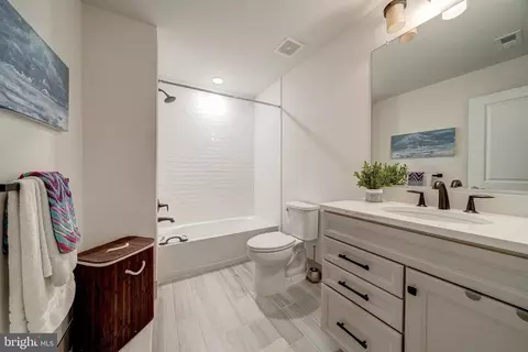 23610 Jayadev Ter, Ashburn, VA 20148 photo 48