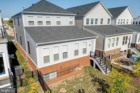 23610 Jayadev Ter, Ashburn, VA 20148 photo 58