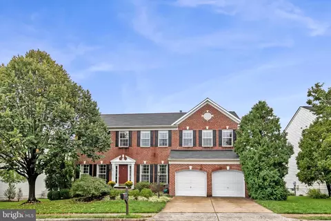 703 Emerald Hill Dr NE, Leesburg, VA 20176