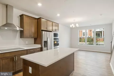 773 Mount Airy Ter NE, Leesburg, VA 20176