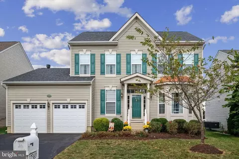 17369 Tedler Cir, Round Hill, VA 20141