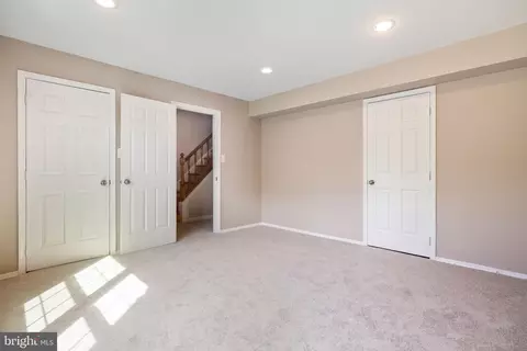 Bedroom - 21076 Gladstone Dr, Sterling, VA 20164 photo 6 of 6