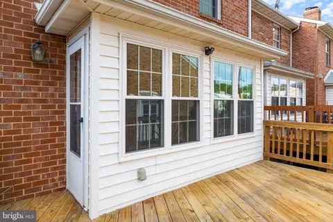 Exterior - 21076 Gladstone Dr, Sterling, VA 20164 photo 3 of 11