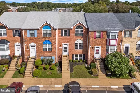 View/Area - 21076 Gladstone Dr, Sterling, VA 20164 photo 1 of 4