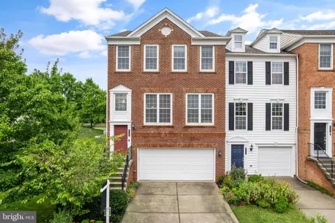42691 Wilmar Sq, Ashburn, VA 20148