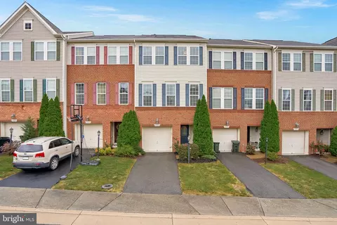 22588 Parkland Farms, Brambleton, VA 20148