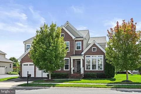 42177 Gentle Falls Dr, Brambleton, VA 20148