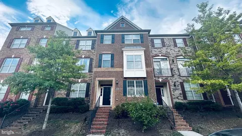 22599 Willington Sq, Ashburn, VA 20148