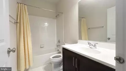 22599 Willington Sq, Ashburn, VA 20148 photo 11