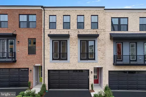 21744 Charing Cross Ter, Broadlands, VA 20148