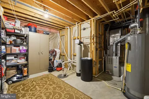 Other - 25808 Flintonbridge Dr, Chantilly, VA 20152 photo 15 of 16