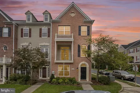 22978 Eversole Ter, Brambleton, VA 20148