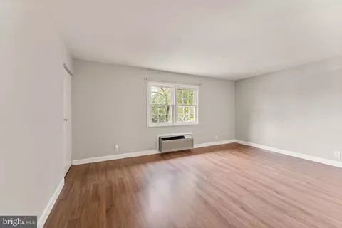 Living - 103 N Emory Dr, Sterling, VA 20164 photo 1 of 5