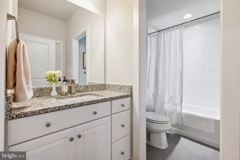 43481 Charitable St, Ashburn, VA 20148 photo 6