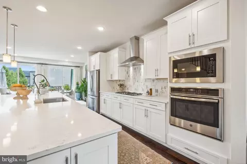 43481 Charitable St, Ashburn, VA 20148 photo 12