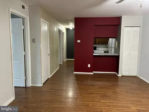 141 Fillmore Ave N #9, Sterling, VA 20164