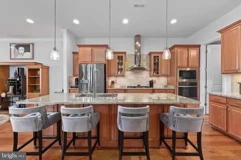 42799 Macbeth Ter, Ashburn, VA 20148 photo 8