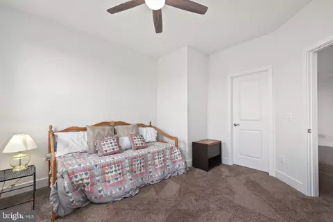 42799 Macbeth Ter, Ashburn, VA 20148 photo 33