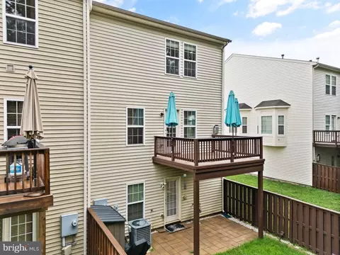 Exterior - 42463 Patrick Wayne Sq, Broadlands, VA 20148 photo 10 of 10