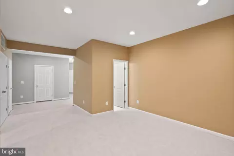 Other - 42463 Patrick Wayne Sq, Broadlands, VA 20148 photo 13 of 18