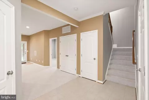 Entry Way - 42463 Patrick Wayne Sq, Broadlands, VA 20148 photo 9 of 10