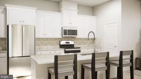 41911 Hogan Forest Ter, Aldie, VA 20105