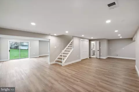 20820 Grainery Ct, Ashburn, VA 20147 photo 46