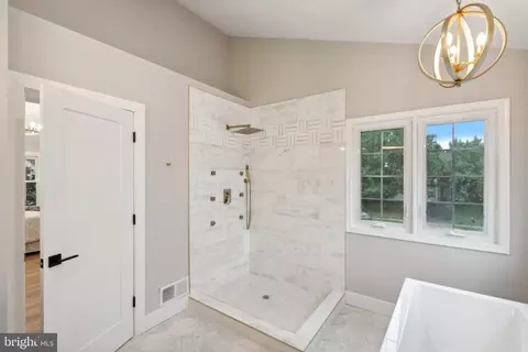 20820 Grainery Ct, Ashburn, VA 20147 photo 36