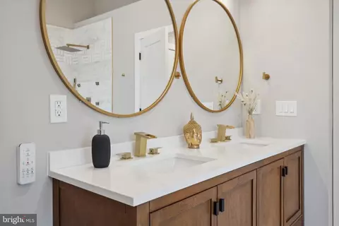 20820 Grainery Ct, Ashburn, VA 20147 photo 34
