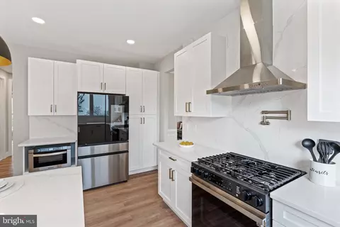 20820 Grainery Ct, Ashburn, VA 20147 photo 16
