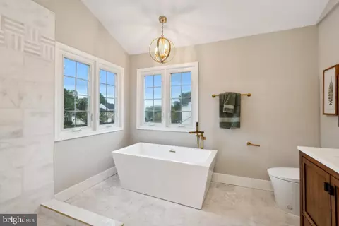 20820 Grainery Ct, Ashburn, VA 20147 photo 32
