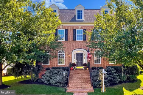 42559 Good Hope Ln, Brambleton, VA 20148