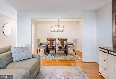 43245 Clearnight Ter, Ashburn, VA 20147 photo 6
