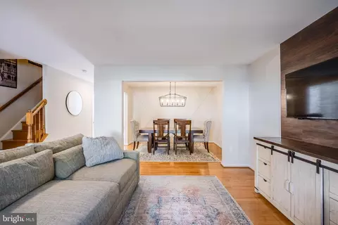 43245 Clearnight Ter, Ashburn, VA 20147 photo 7