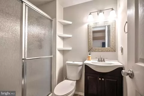 43245 Clearnight Ter, Ashburn, VA 20147 photo 42