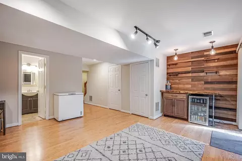 43245 Clearnight Ter, Ashburn, VA 20147 photo 46