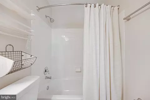 43245 Clearnight Ter, Ashburn, VA 20147 photo 36