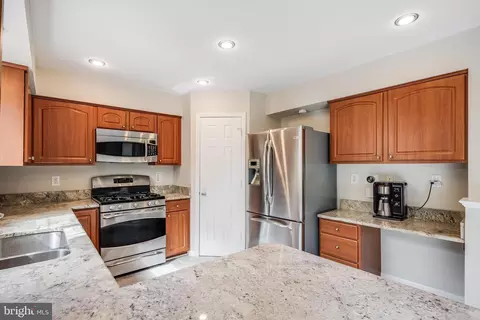 43245 Clearnight Ter, Ashburn, VA 20147 photo 17
