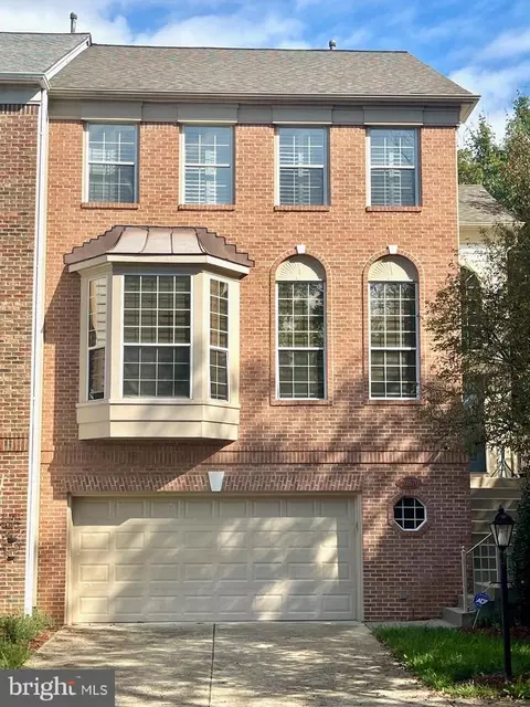 20870 Trinity Sq, Sterling, VA 20165