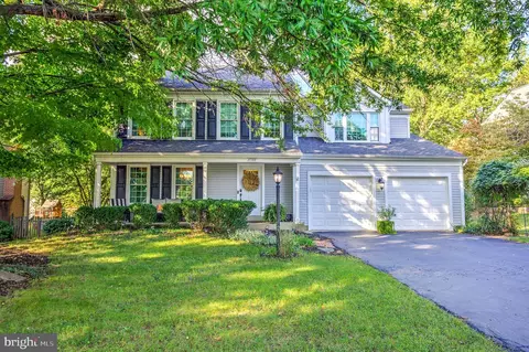 37788 Remington Dr, Purcellville, VA 20132