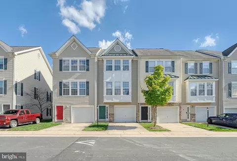 23078 Fontwell Sq, Sterling, VA 20166